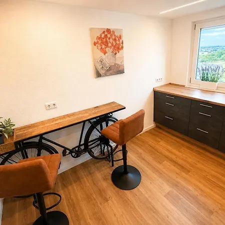 98 - 2 Schlafzimmer, Balkon & Vogelsbergblick * Hungen