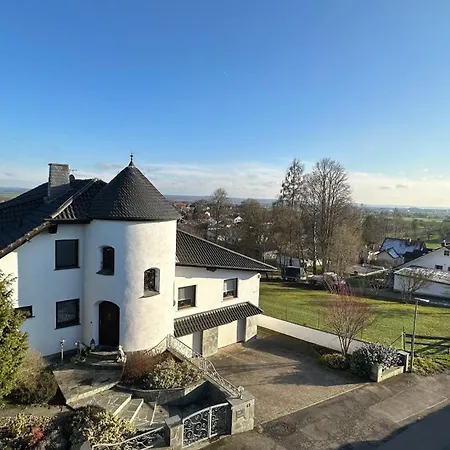 98 - 2 Schlafzimmer, Balkon & Vogelsbergblick Hungen